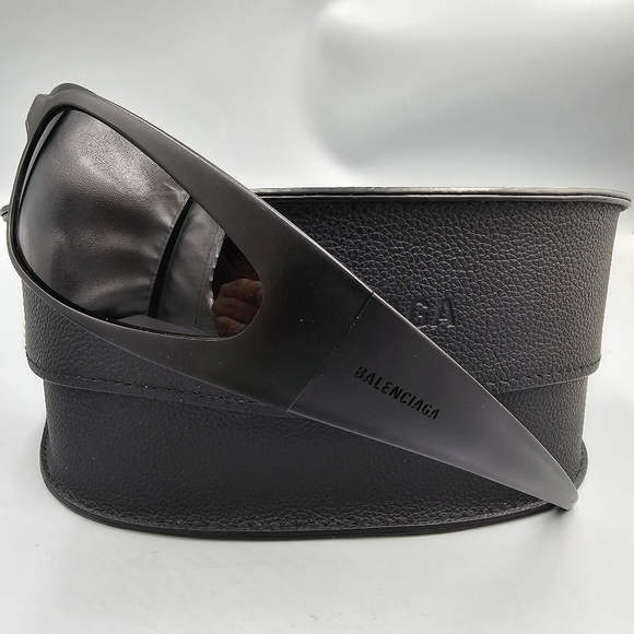 Balenciaga Geometric Aluminum Sunglasses BB0290S-001 Black Frame Grey Lenses - Picture 6 of 12